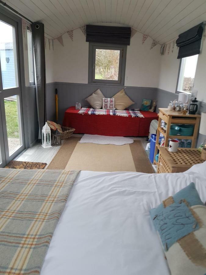 Acorn Camping And Caravan Park Llantwit Major Exteriör bild