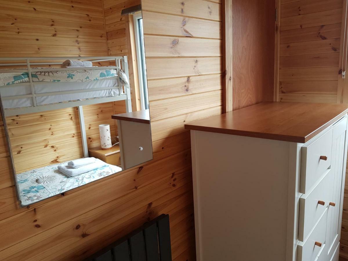 Acorn Camping And Caravan Park Llantwit Major Exteriör bild