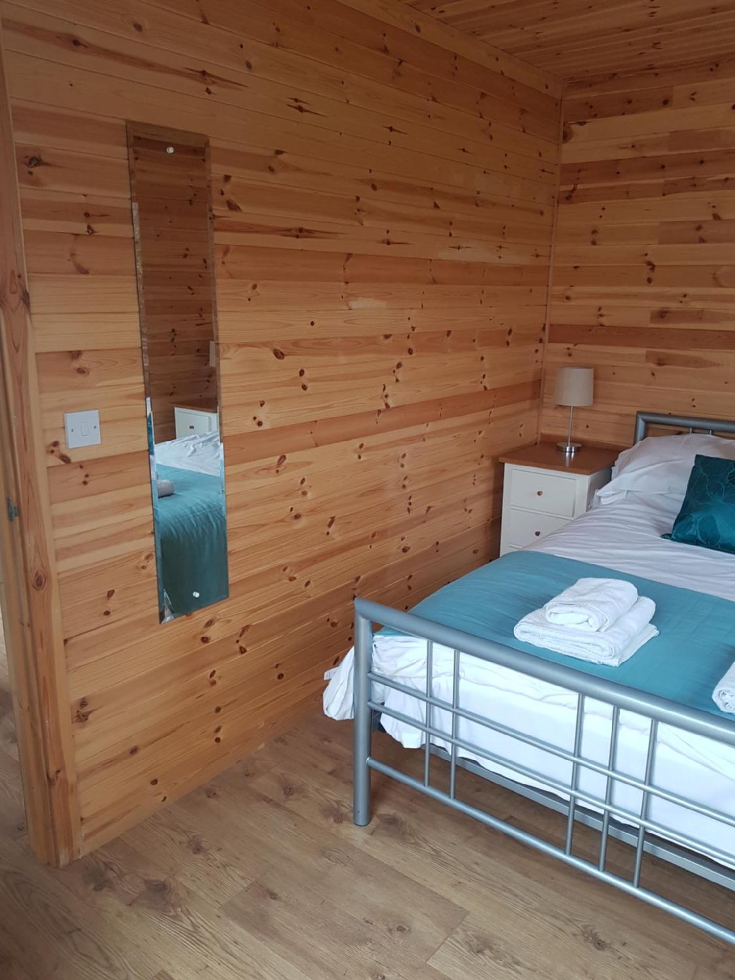 Acorn Camping And Caravan Park Llantwit Major Exteriör bild