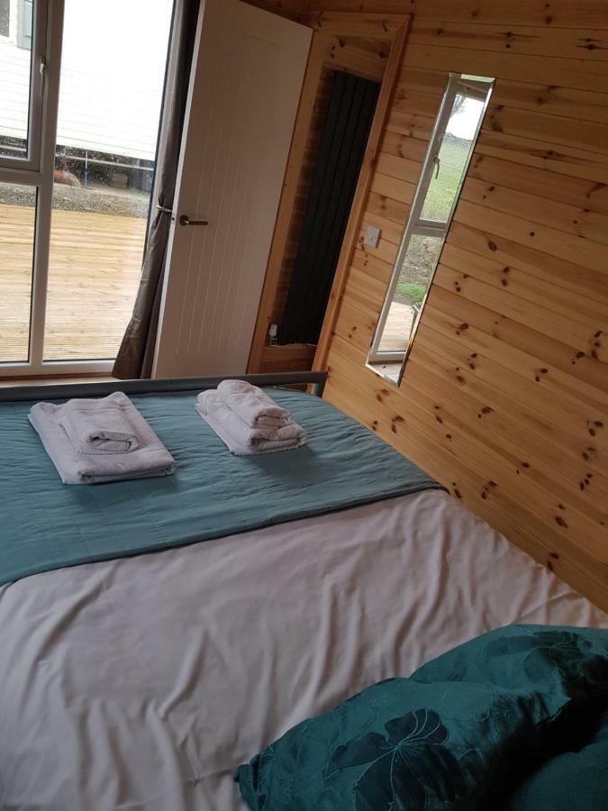 Acorn Camping And Caravan Park Llantwit Major Exteriör bild
