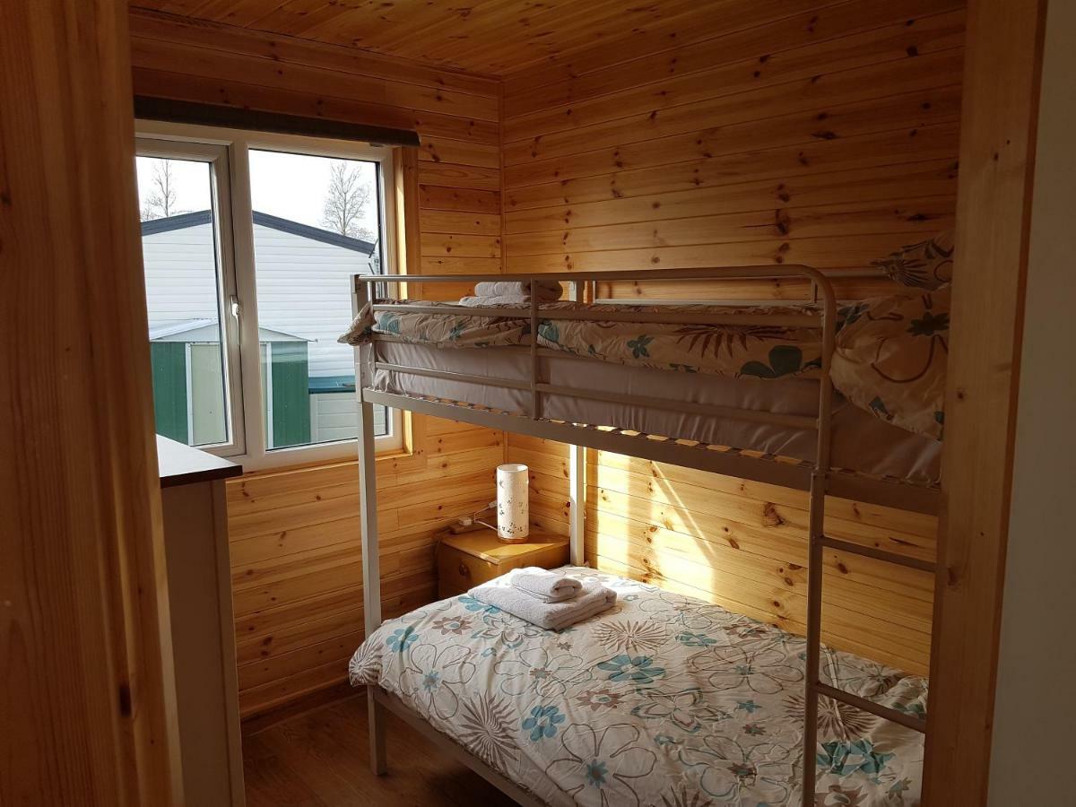 Acorn Camping And Caravan Park Llantwit Major Exteriör bild